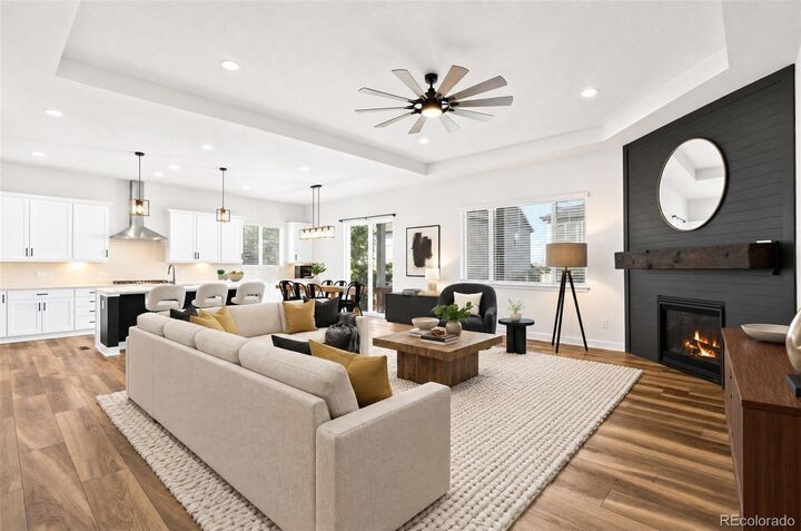 Property Photo:  892 Sundown Way  CO 80516 