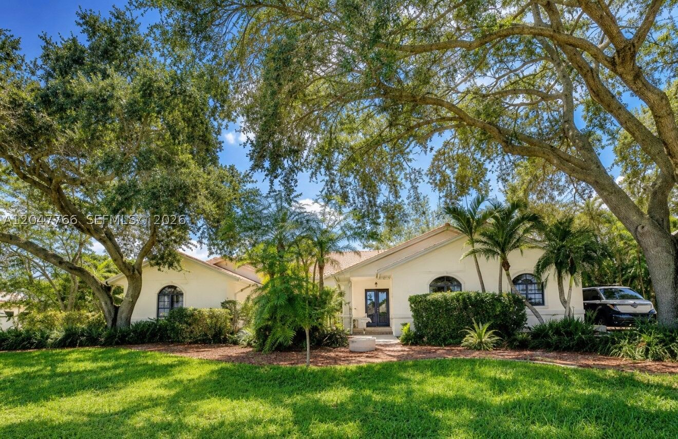Property Photo: 5131 SW 201st Ter FL 33332