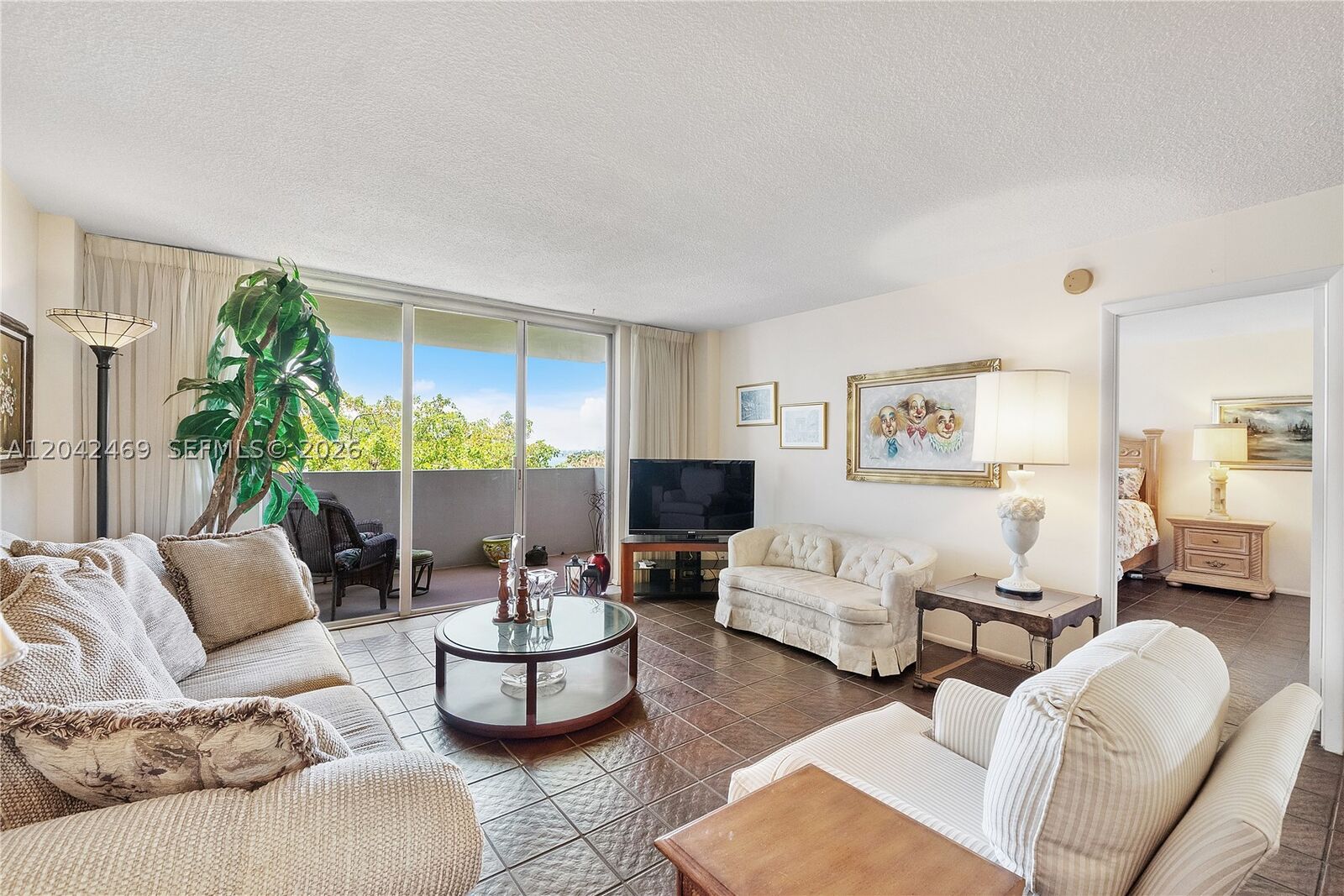 Property Photo:  5 Island Ave 6A  FL 33139 