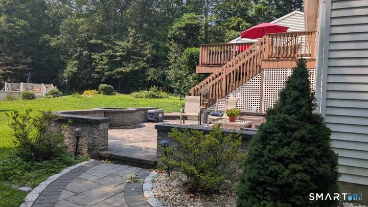 Property Photo:  8 Old Towantic Hill Road  CT 06478 