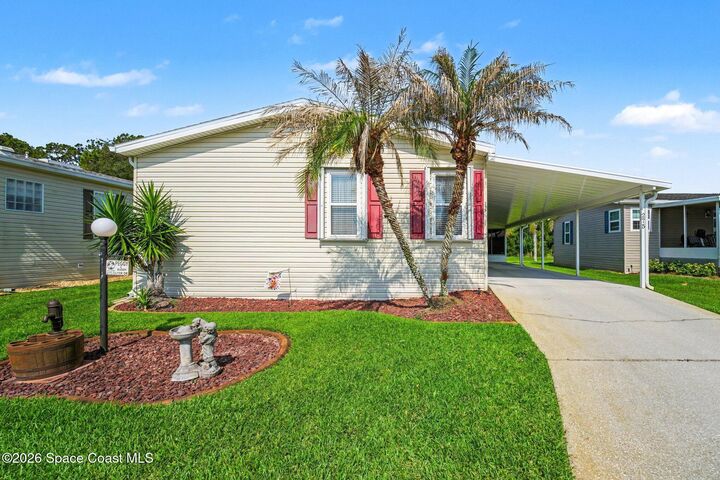 Property Photo: 275 Outer Drive FL 32926