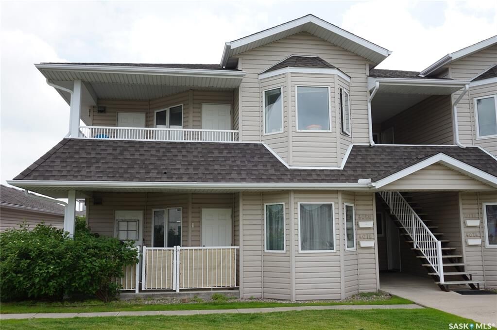 Property Photo: 4080 Buckingham Drive E SK S4V 3E9