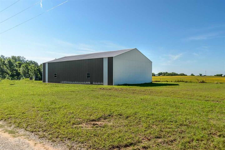 Property Photo:  7609 N Bethel Road  OK 74032 