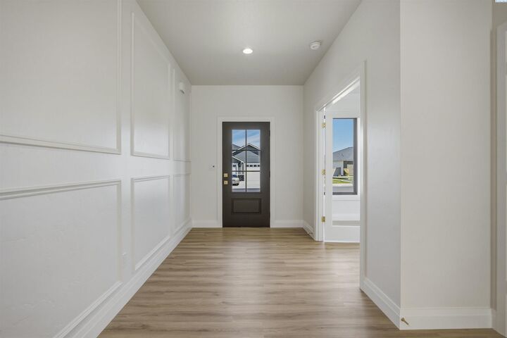 Property Photo: 4361 Cowlitz Blvd WA 99352
