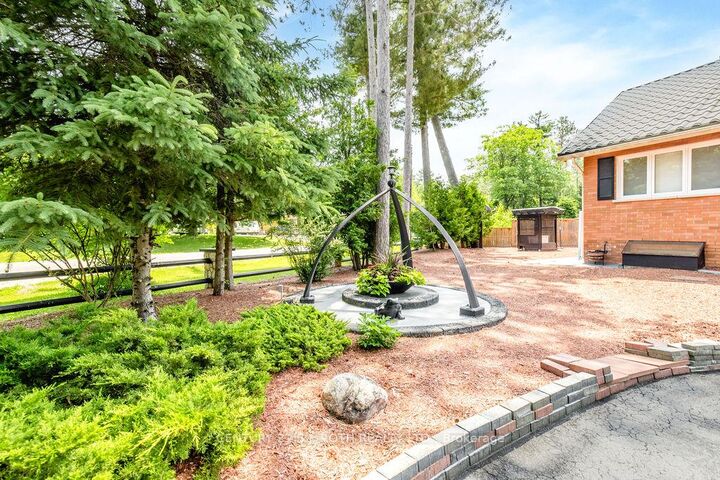 Property Photo: 31 Robern Avenue ON L0L 2J0