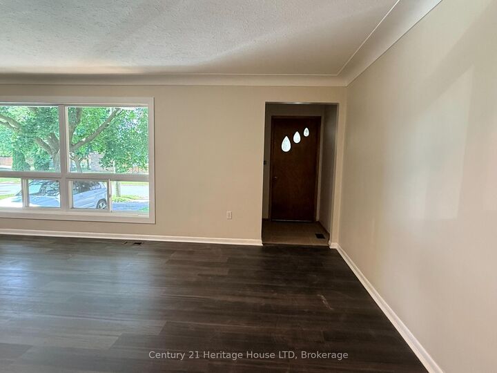 Property Photo: 6780 Hagar Avenue ON L2G 5M4