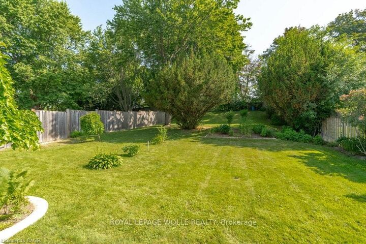 Property Photo:  64 Warren Road  ON N2M 4T4 