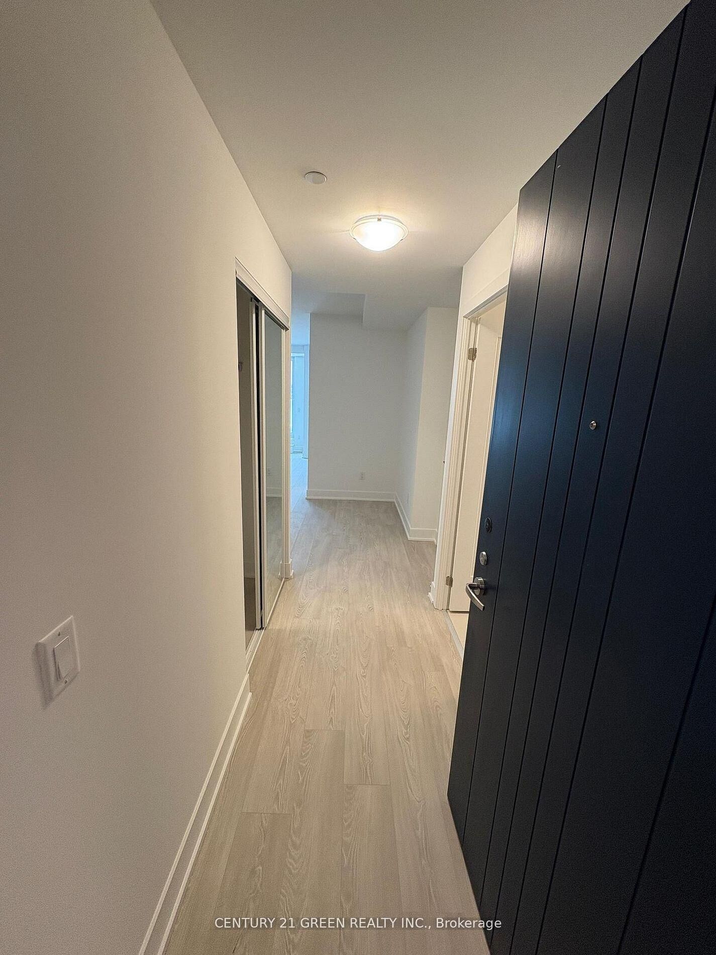 Property Photo:  2545 Simcoe Street N 219  ON L1L 0W3 