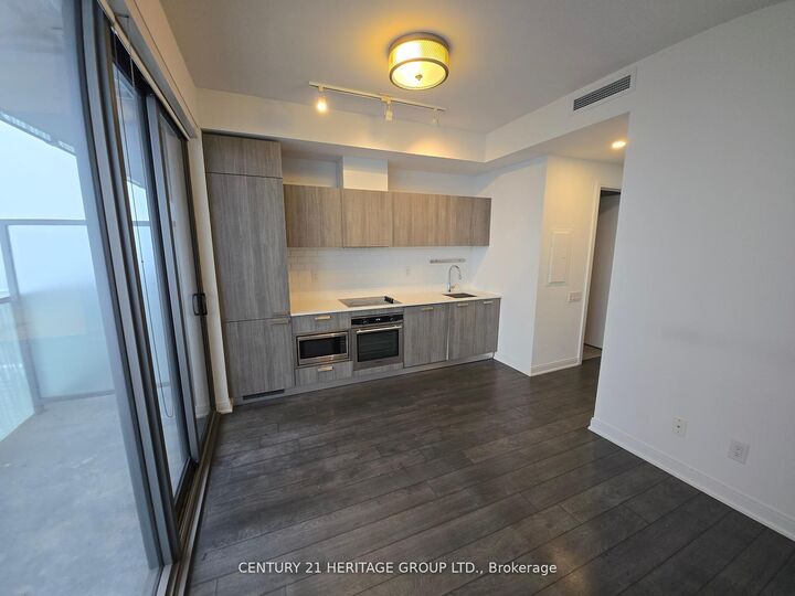 Property Photo:  50 Charles Street E 3912  ON M4Y 1T1 