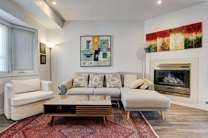 Property Photo: 310 Christopher Drive 15 ON N1P 1B4
