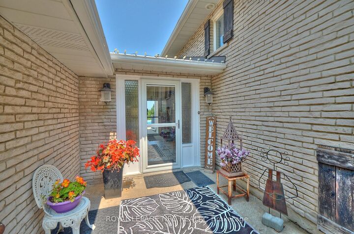Property Photo:  1750 York Road  ON L0S 1J0 