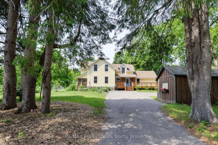 Property Photo: 325 McPherson Street ON P1P 0E8