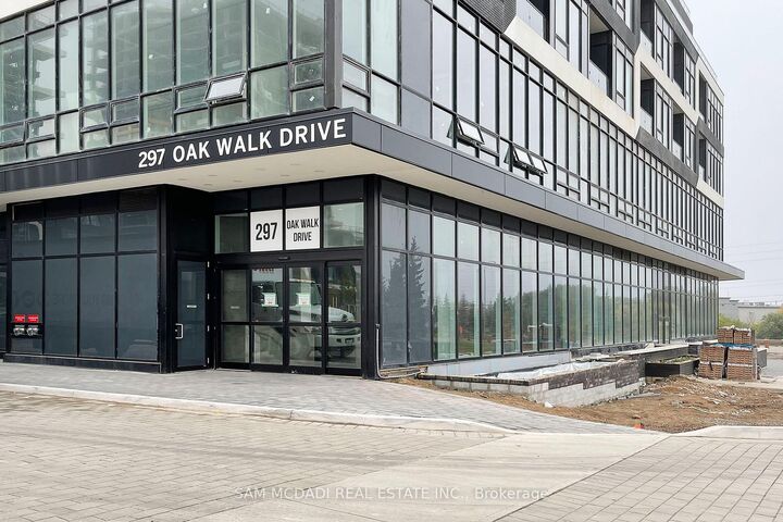 Property Photo: 297 Oak Walk Drive 1102 ON L6H 6Z3