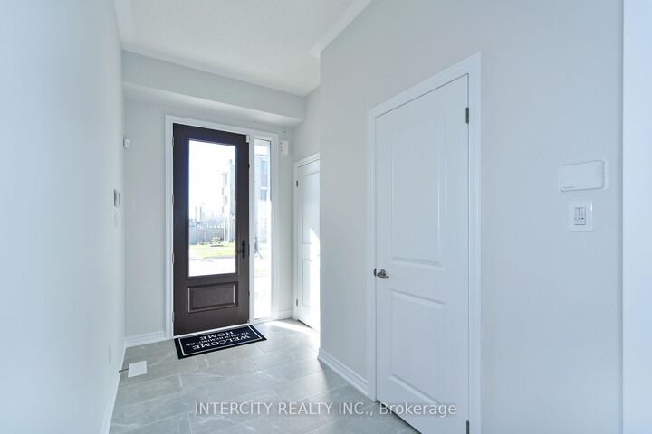 Property Photo:  158 Mumbai Drive  ON L3S 3K5 