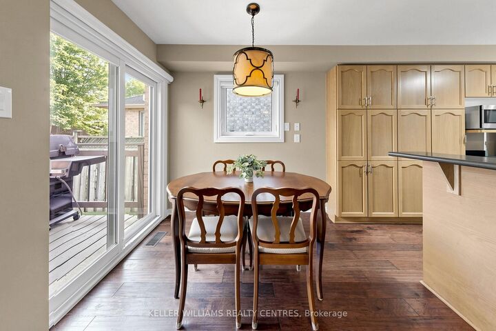 Property Photo:  118 Woodroof Crescent  ON L4G 7H2 