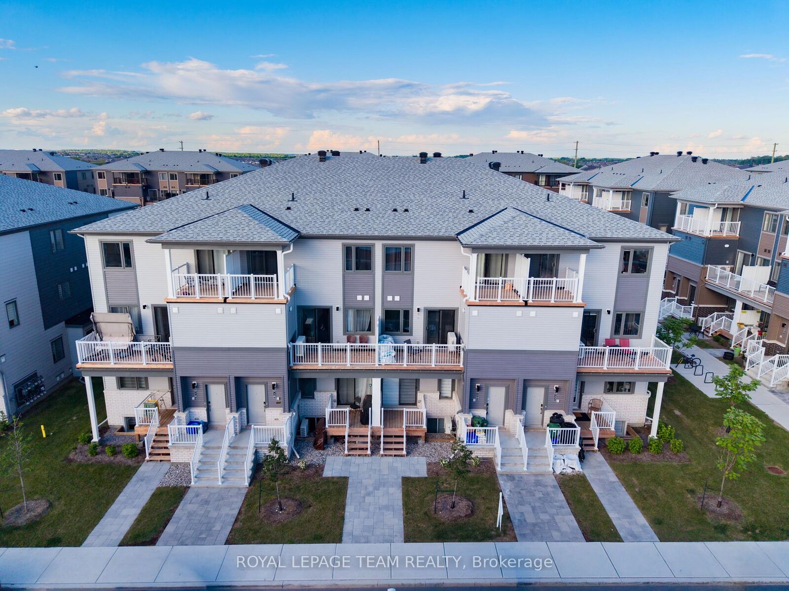 Property Photo:  916 Parnian Private  ON K2J 7K6 