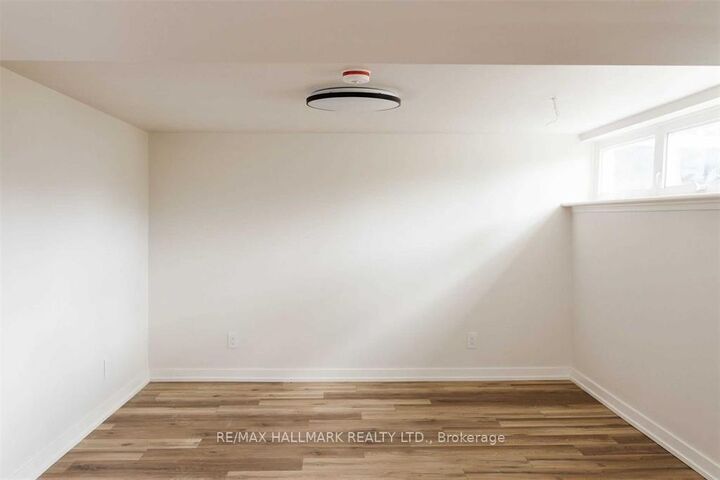 Property Photo: 164 Richard Clark Drive Lower #2 ON M3M 1V4