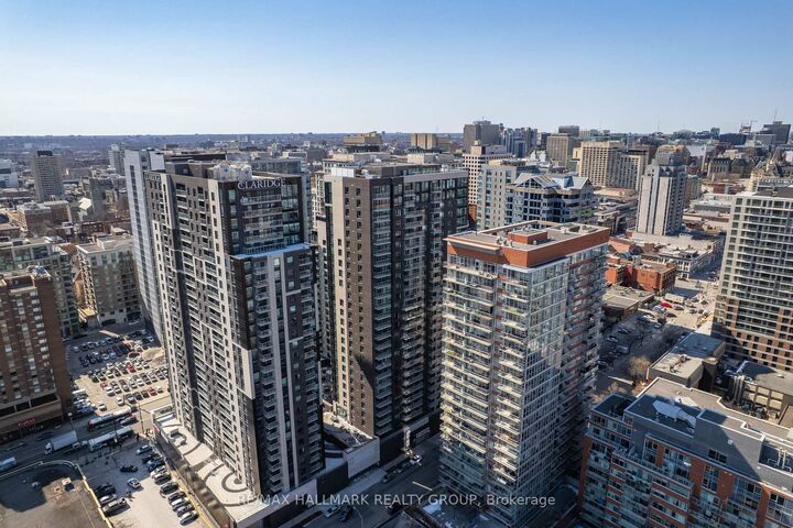 Property Photo: 180 George Street 2001 ON K1N 0G8