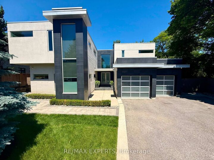 1527 Glenhill Crescent — photo 1