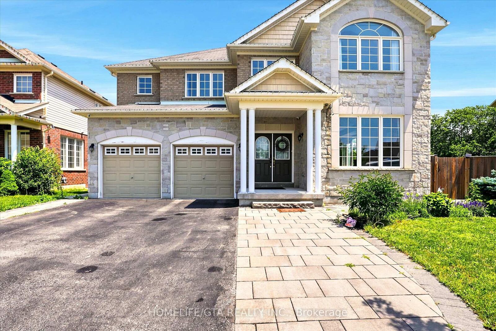 Property Photo: 1011 Hinterland Court ON L1K 2M6