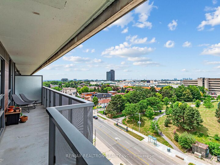 160 Flemington Road 1005 — photo 1