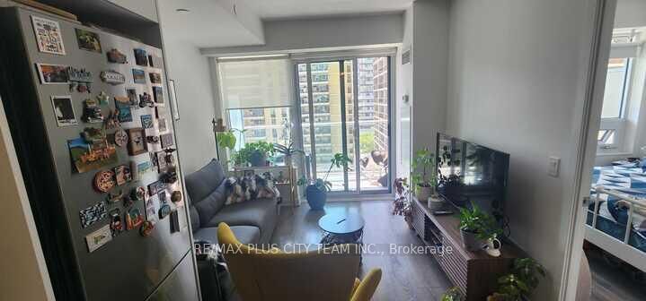 Property Photo:  195 Redpath Avenue 705  ON M4P 0E4 
