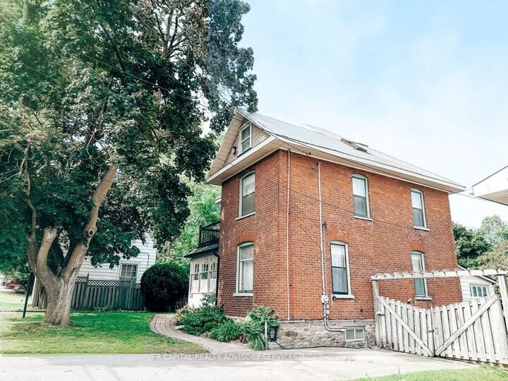 Property Photo: 49 Centre Street ON K0L 1L0