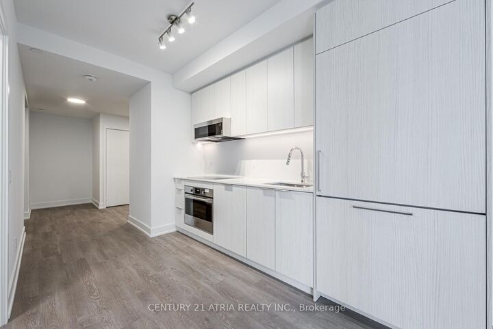 Property Photo:  308 Jarvis Street 819  ON M5A 2P2 