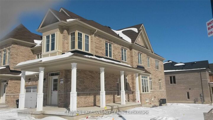 Property Photo:  118 Hubner Avenue Main  ON L6C 0B2 