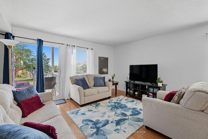 Property Photo: 10 Lakepointe Drive ON K4A 5E3