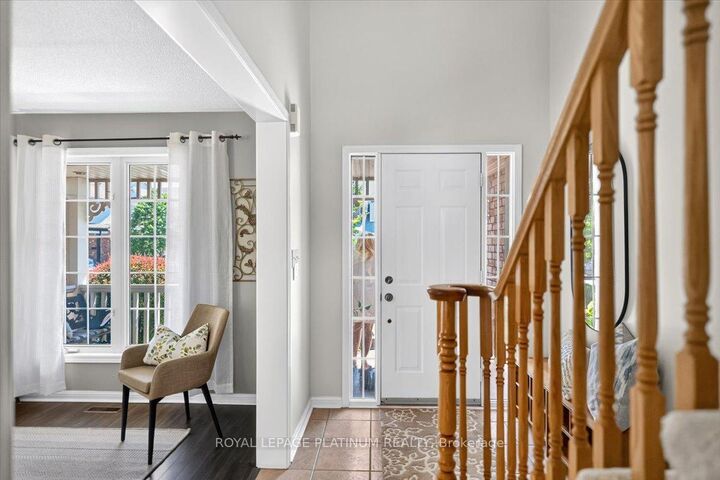 Property Photo: 21 Vista Green Crescent ON L7A 2S3