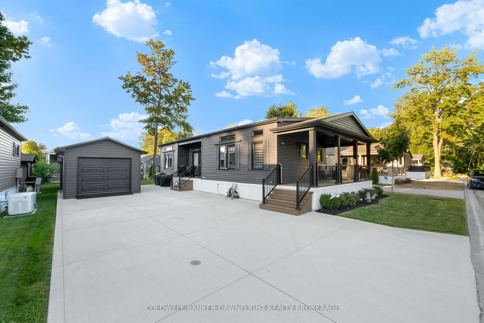 Property Photo: 36501 Dashwood Road 134 ON N0M 1N0