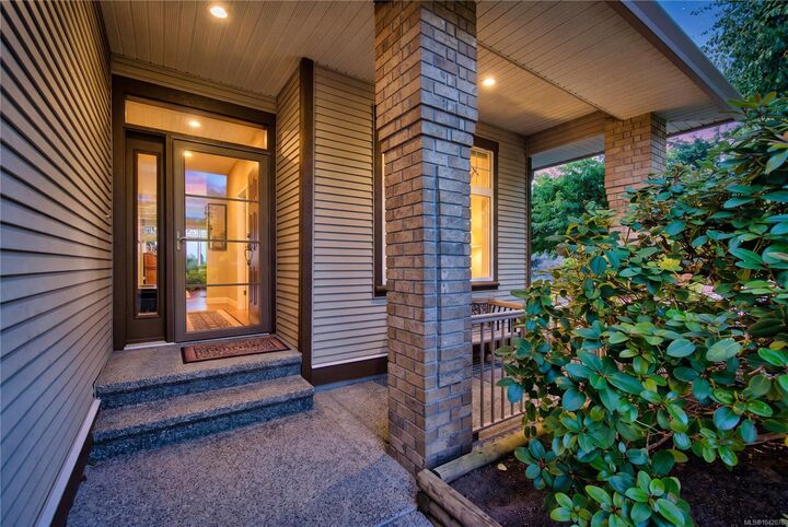Property Photo: 3440 Blackfoot Way BC V9L 3Y1