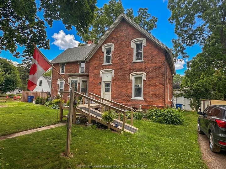 Property Photo: 15-17 Jane Street ON N0P 2C0