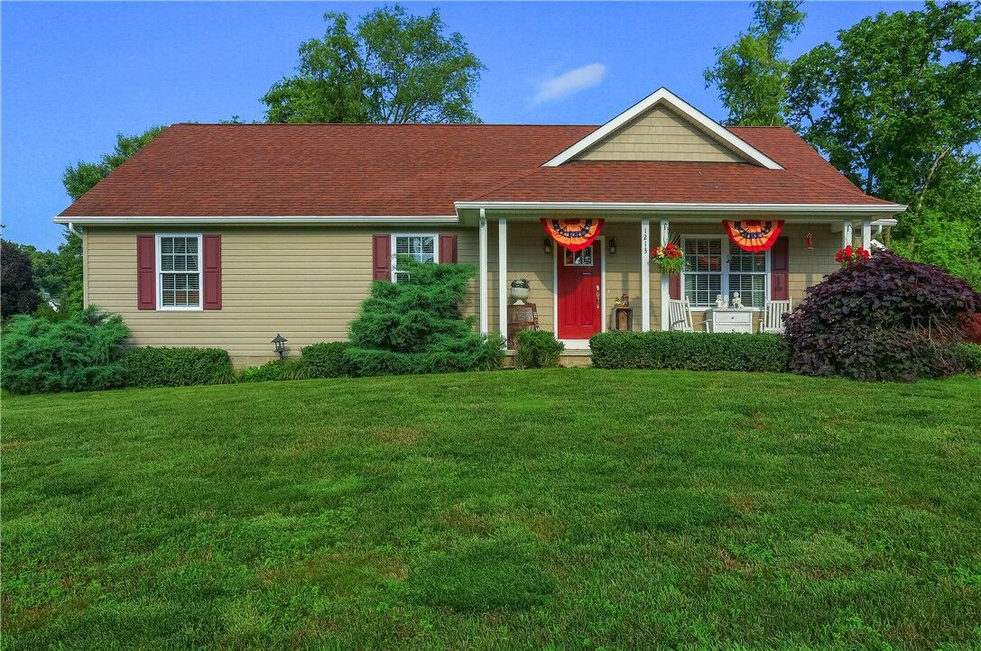 Property Photo:  1213 West Dr  PA 16002 