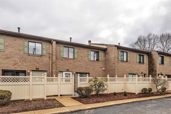 Property Photo: 107 Georgetown Ln PA 15632