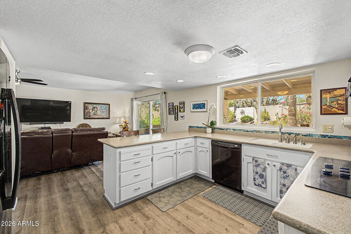 Property Photo:  15720 E Cervantes Court  AZ 85268 