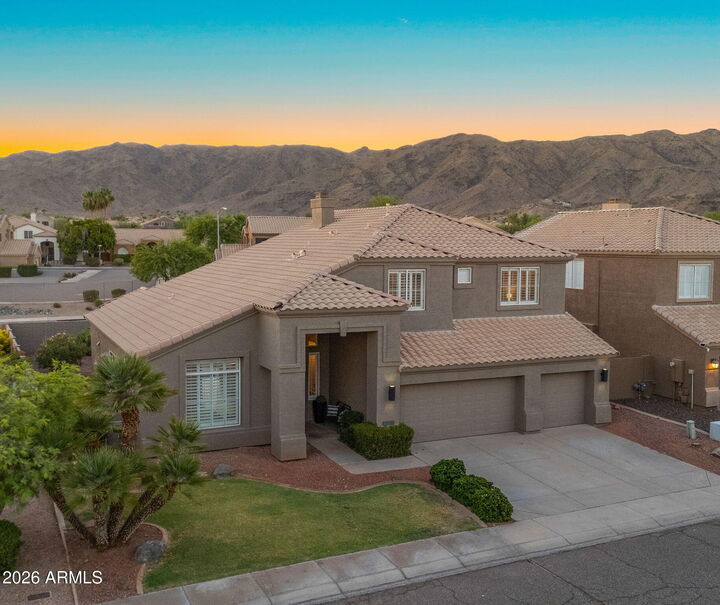 Property Photo: 16214 S 1st Street AZ 85048