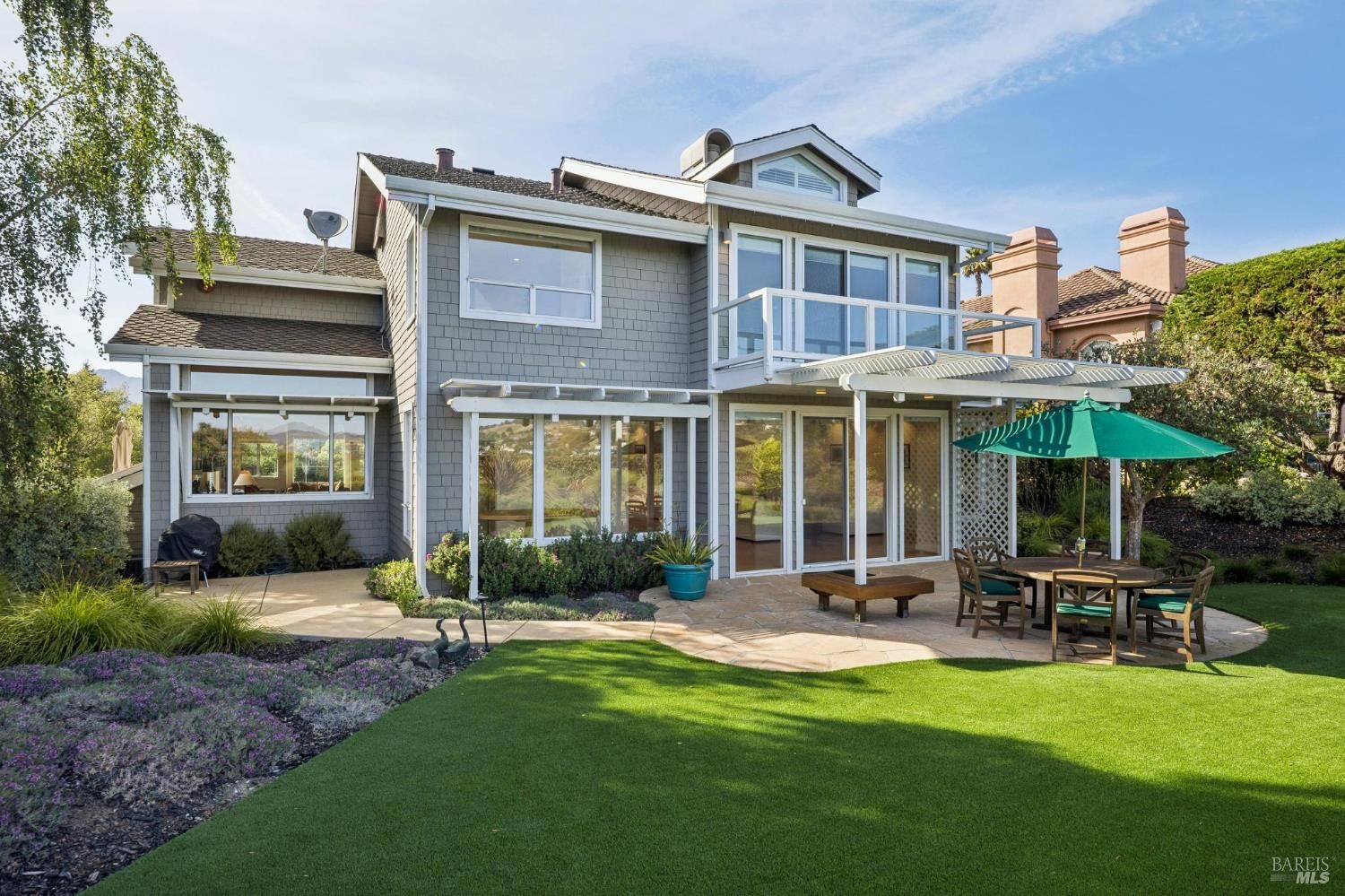 Property Photo:  2 Cecilia Court  CA 94920 