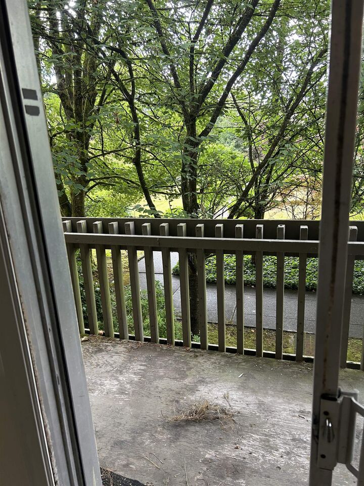 Property Photo:  5820 Hastings Street  BC V5B 1R6 