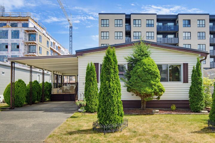 Property Photo: 8670 156 Street 21 BC V3S 3S1