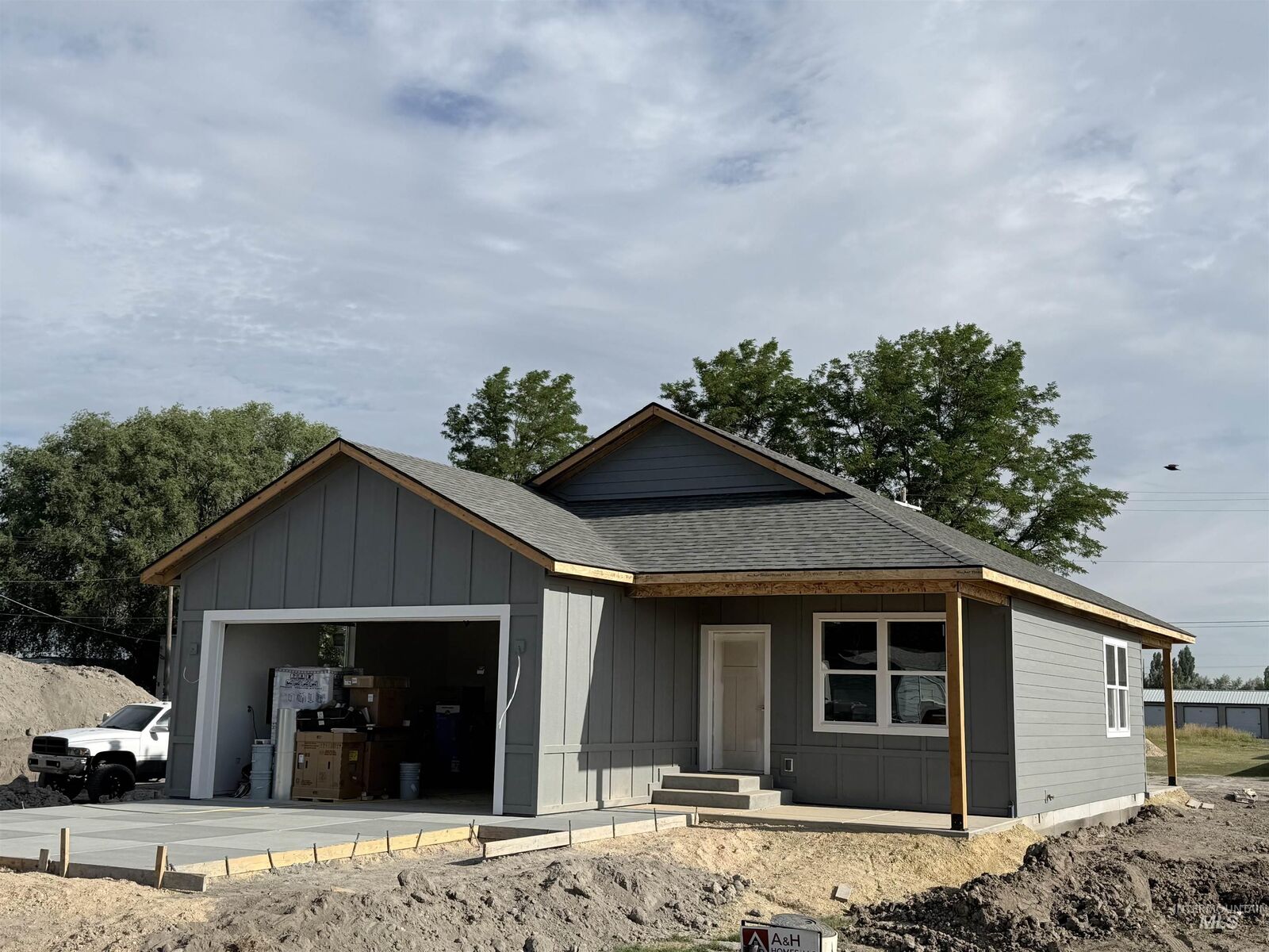 Property Photo:  170 17th St  ID 83336 