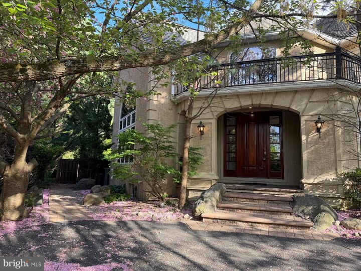 Property Photo: 1435 Wesleys Run PA 19035