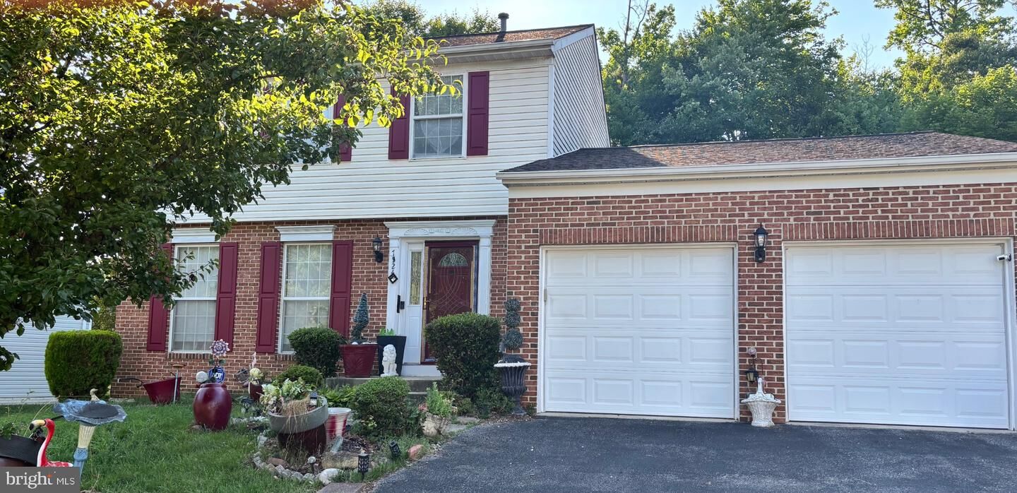 Property Photo: 7524 Val Lane MD 20747