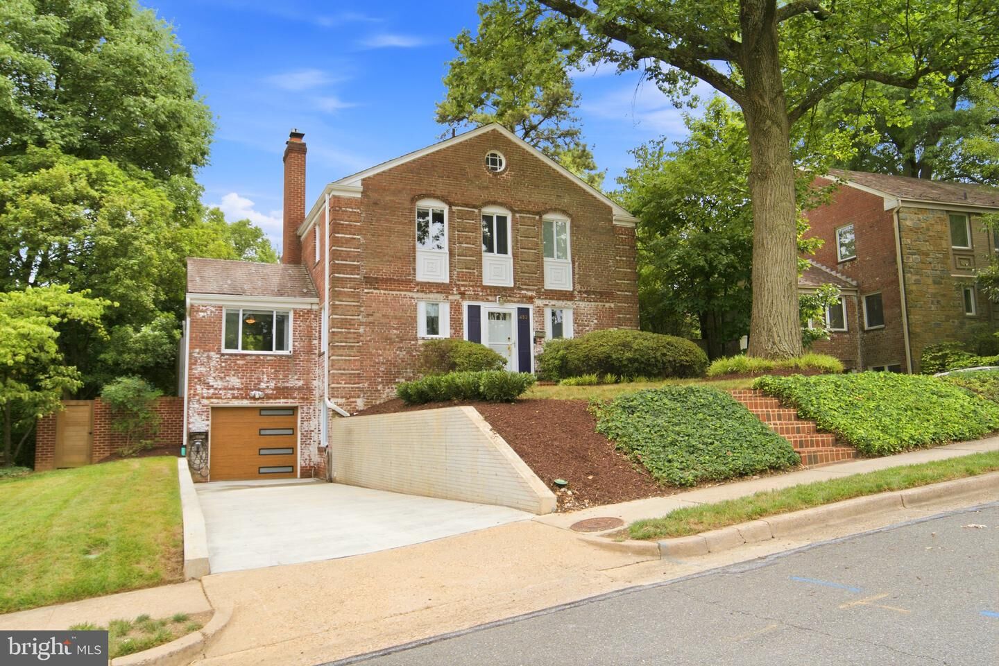 Property Photo: 432 Argyle Drive VA 22305