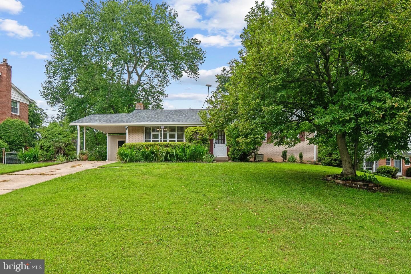 Property Photo:  2807 Hathaway Terrace  MD 20906 