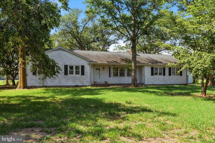 Property Photo: 14061 Russell Road DE 19933