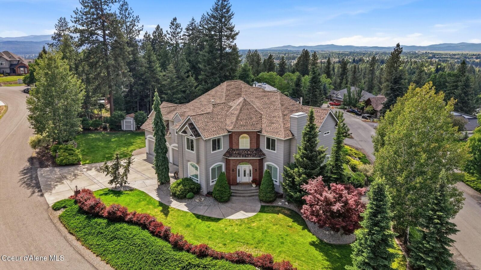 Property Photo:  2326 E Summit Dr  ID 83815 