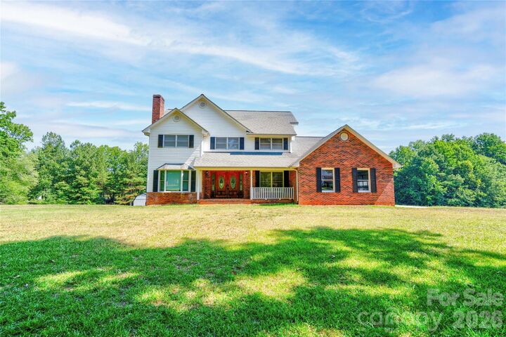 Property Photo: 3010 Eaker Drive NC 28021