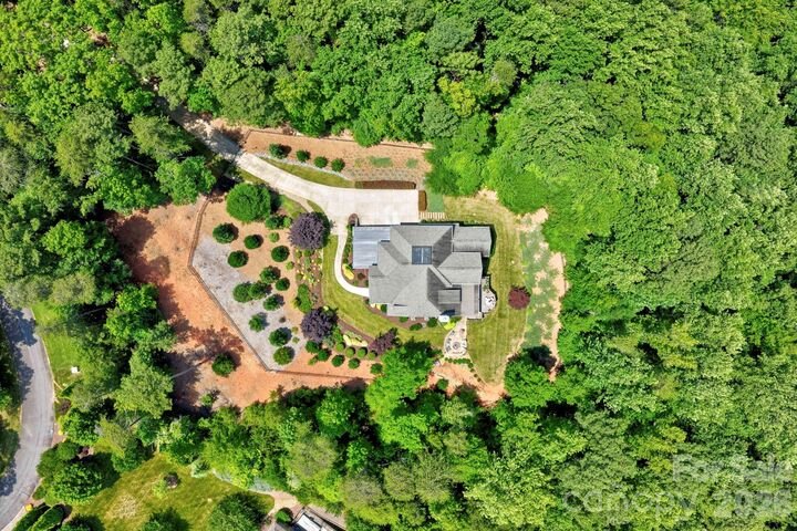 Property Photo:  10530 Sweetleaf Place  NC 28278 